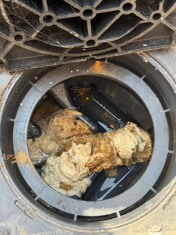 Blocked chamber before clearing